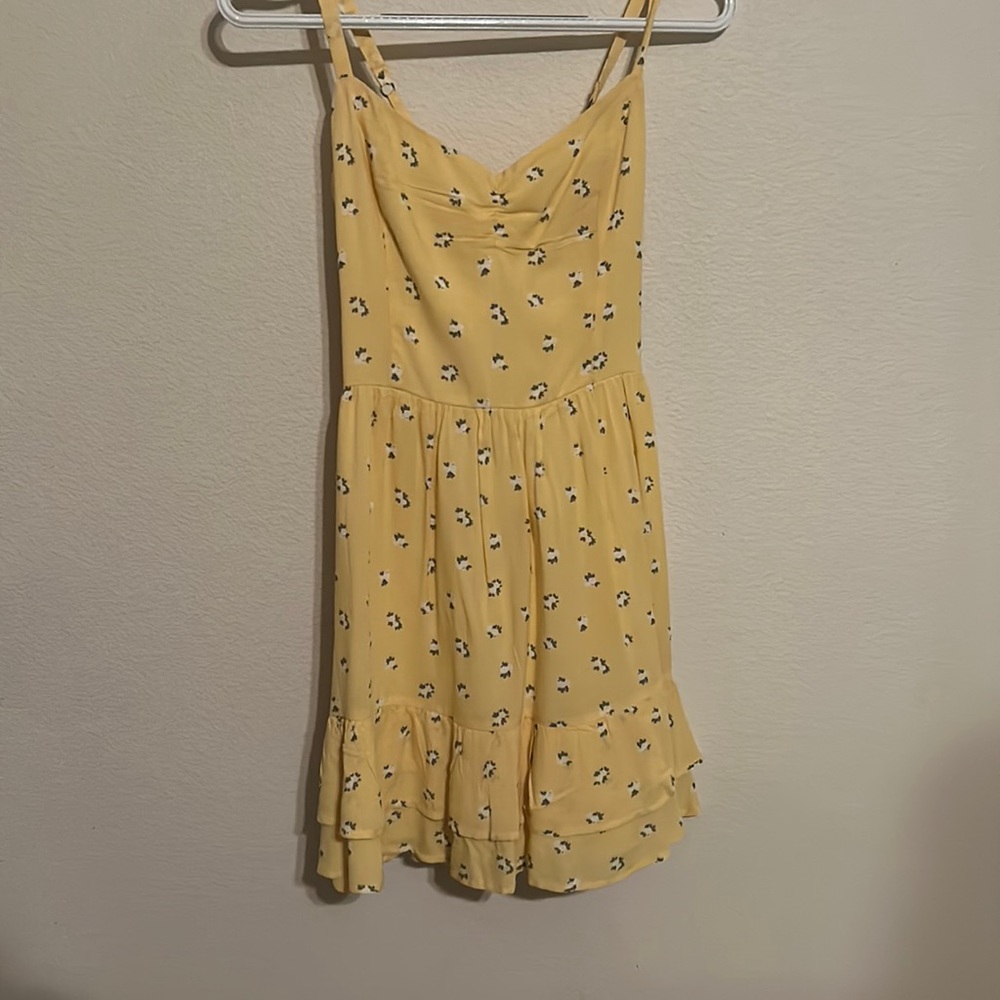 Yellow white flower dress